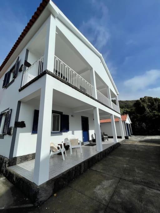 Apartment Alegria #2 - Steps To The Ocean! *